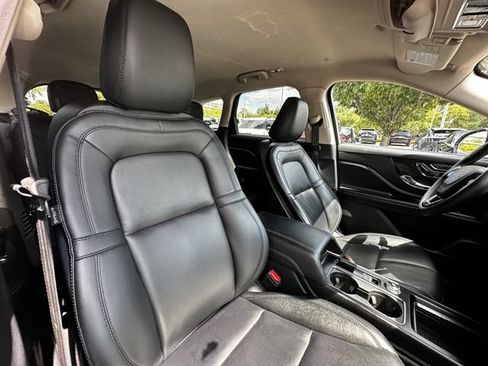 Used 2024 Lincoln Corsair AWD w/ Equipment Group 101A image 35