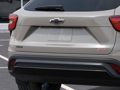 New 2026 Chevrolet Trax RS image 14