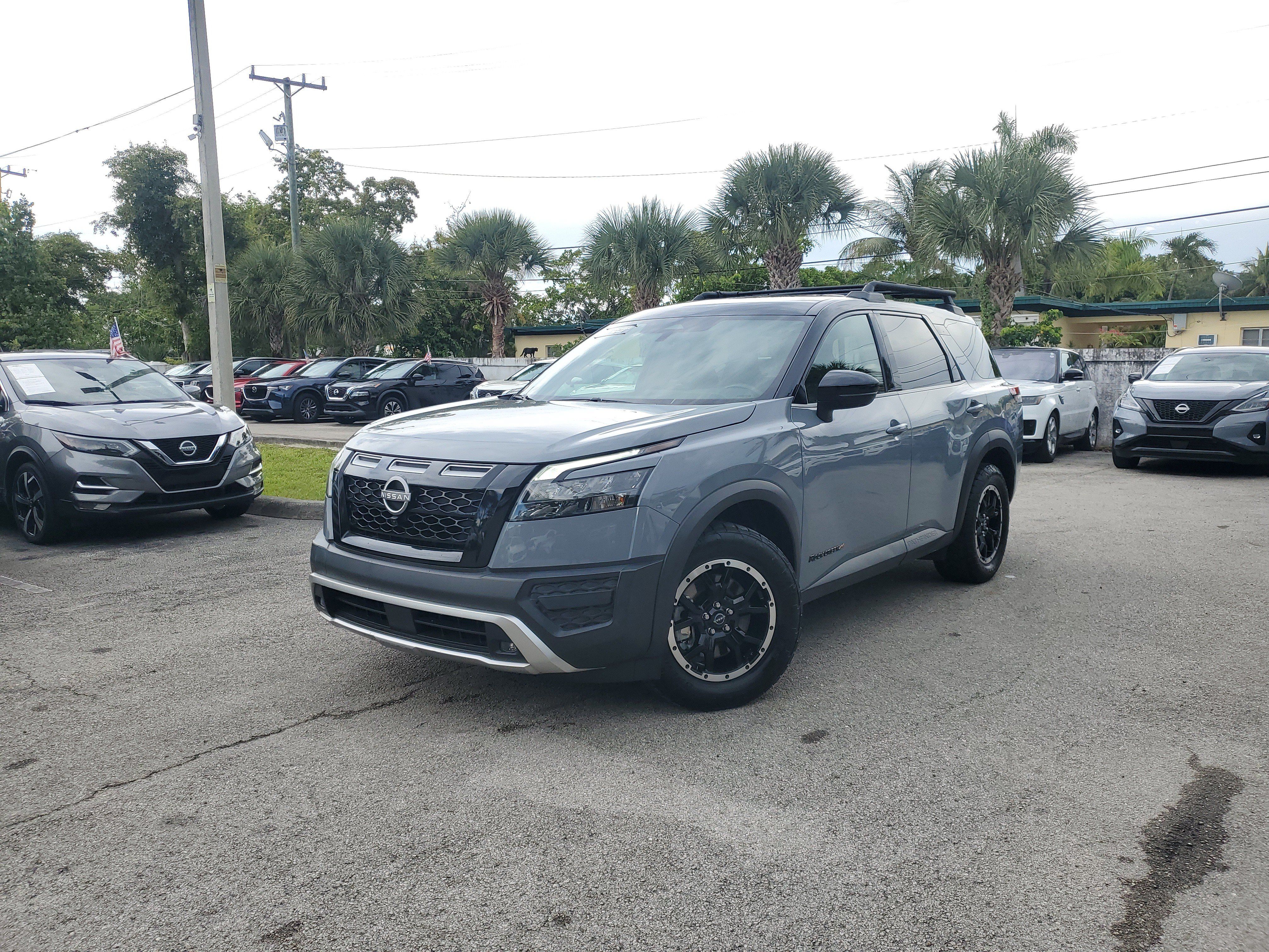 Used 2023 Nissan Pathfinder Rock Creek AWD/4WD image 31