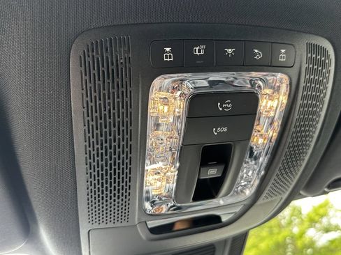 Certified 2024 Mercedes-Benz GLS 580 4MATIC image 34