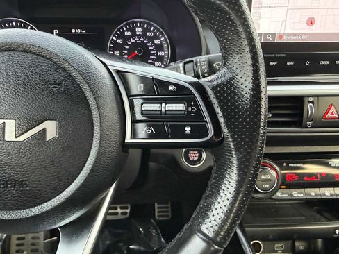 Used 2023 Kia Forte GT-Line w/ GT-Line Premium Package image 21