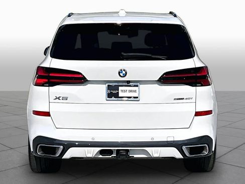 Used 2024 BMW X5 sDrive40i w/ M Sport Package image 5