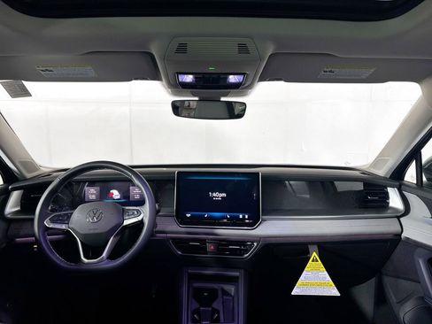 New 2026 Volkswagen Tiguan SE image 12