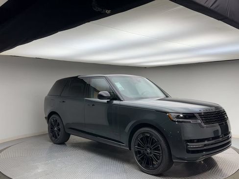 Used 2024 Land Rover Range Rover Long Wheelbase Autobiography AWD/4WD image 2