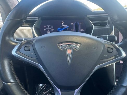 Used 2018 Tesla Model X 75D AWD/4WD image 22