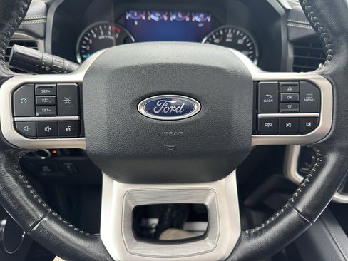 Used 2024 Ford Expedition Max XLT AWD/4WD image 12
