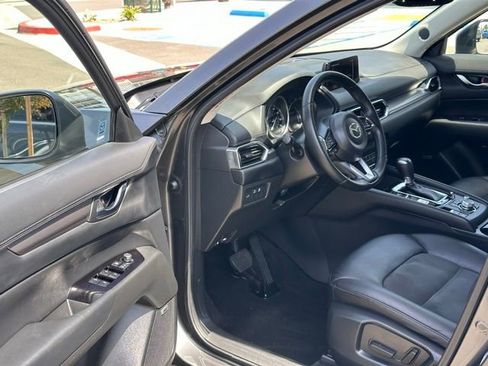 Used 2019 MAZDA CX-5 Touring FWD image 8