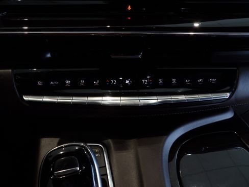 Used 2023 Cadillac Escalade ESV Premium Luxury Platinum w/ LPO, Radiant Package image 12