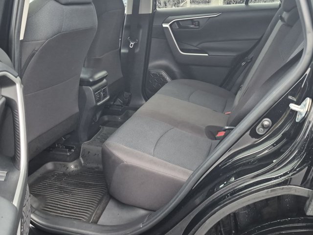 Certified 2022 Toyota RAV4 LE FWD image 15