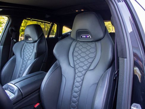 Used 2025 BMW X6 M Competition w/ Executive Package image 12