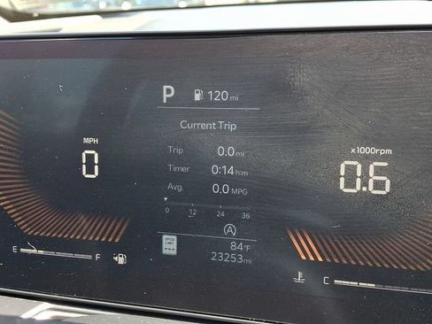 Certified 2024 Kia Sorento S w/ Panoramic Sunroof Package AWD/4WD image 21