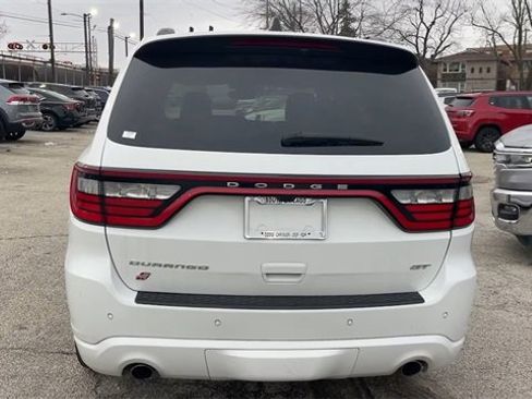 Used 2023 Dodge Durango GT image 5