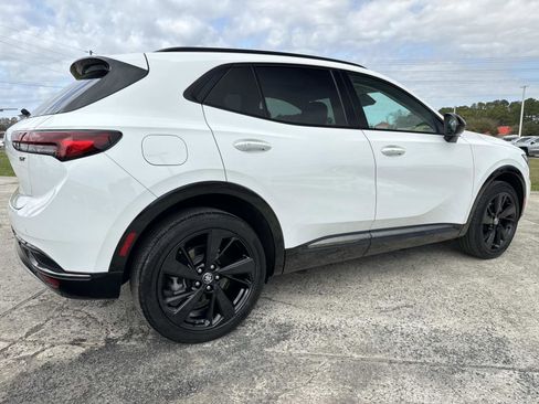 Certified 2023 Buick Envision Essence w/ Sport Touring Package image 4