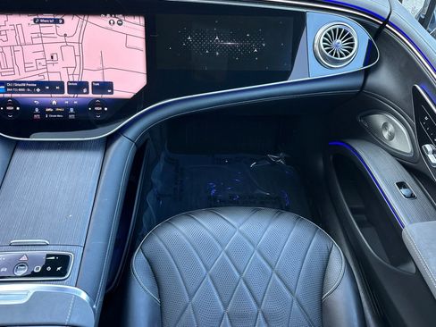 Certified 2023 Mercedes-Benz EQS 580 4MATIC Sedan image 29