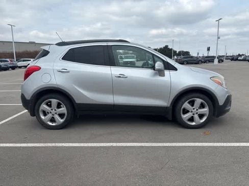 Used 2016 Buick Encore FWD image 6