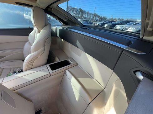 Used 2015 Mercedes-Benz SL 63 AMG w/ Driver Assistance Package image 15