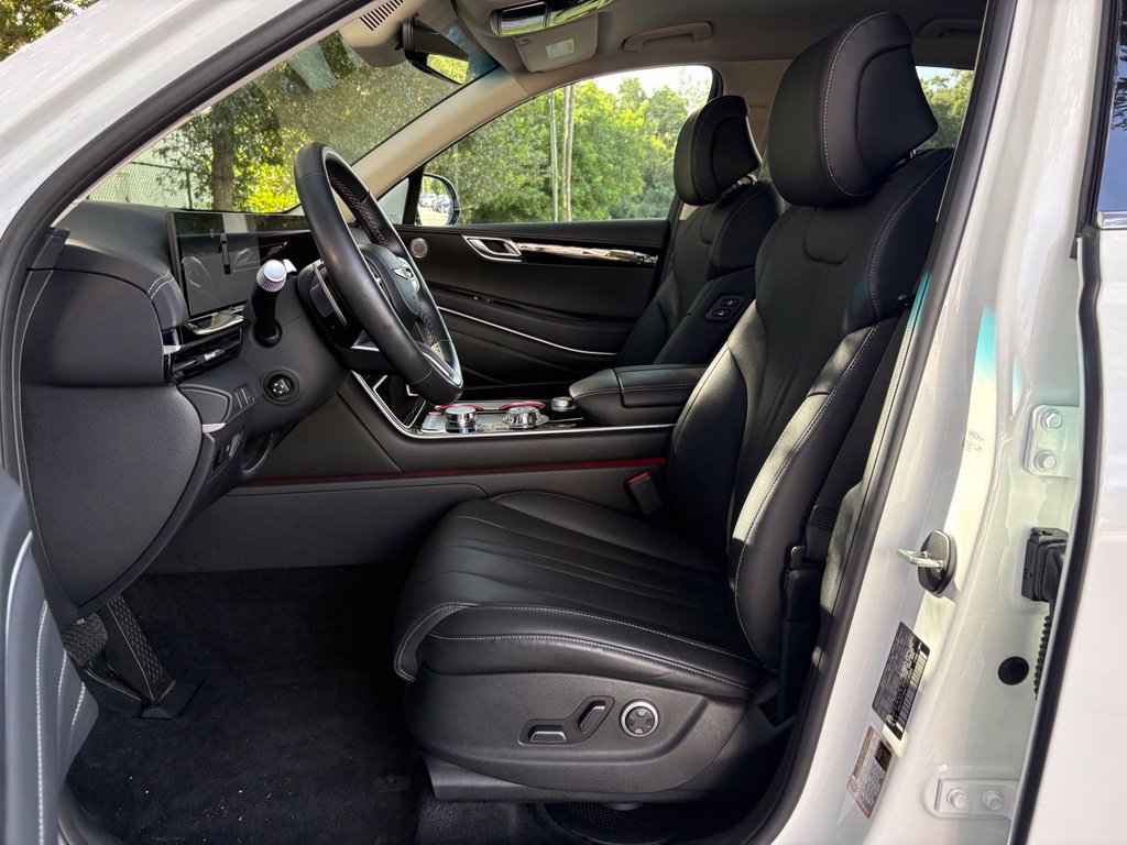 Used 2026 Genesis GV80 2.5T AWD/4WD image 12