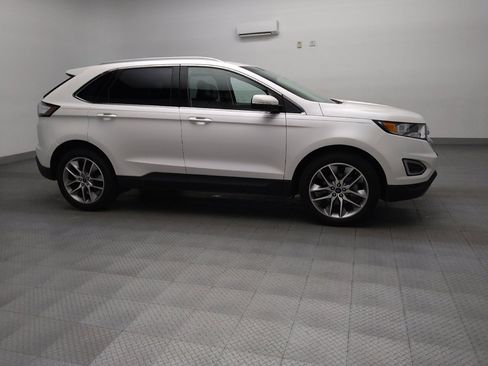 Used 2017 Ford Edge Titanium w/ Technology Package image 11
