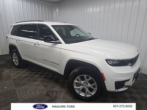 Used 2023 Jeep Grand Cherokee L Limited AWD/4WD image 3