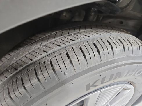 Certified 2025 Nissan Kicks S AWD/4WD image 28