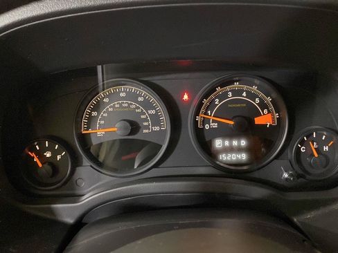 Used 2015 Jeep Patriot High Altitude AWD/4WD image 7