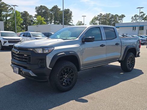 New 2026 Chevrolet Colorado Trail Boss AWD/4WD image 1