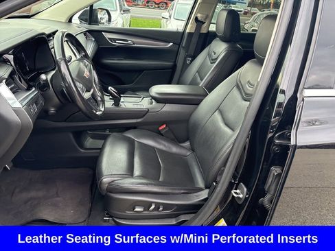 Used 2019 Cadillac XT5 Premium Luxury image 24