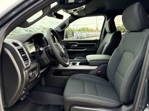 New 2026 RAM 1500 Big Horn AWD/4WD image 13