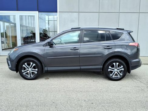Used 2017 Toyota RAV4 LE w/ All Weather Liner Package AWD/4WD image 3
