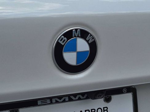 Used 2023 BMW 540i xDrive w/ Premium Package AWD/4WD image 11
