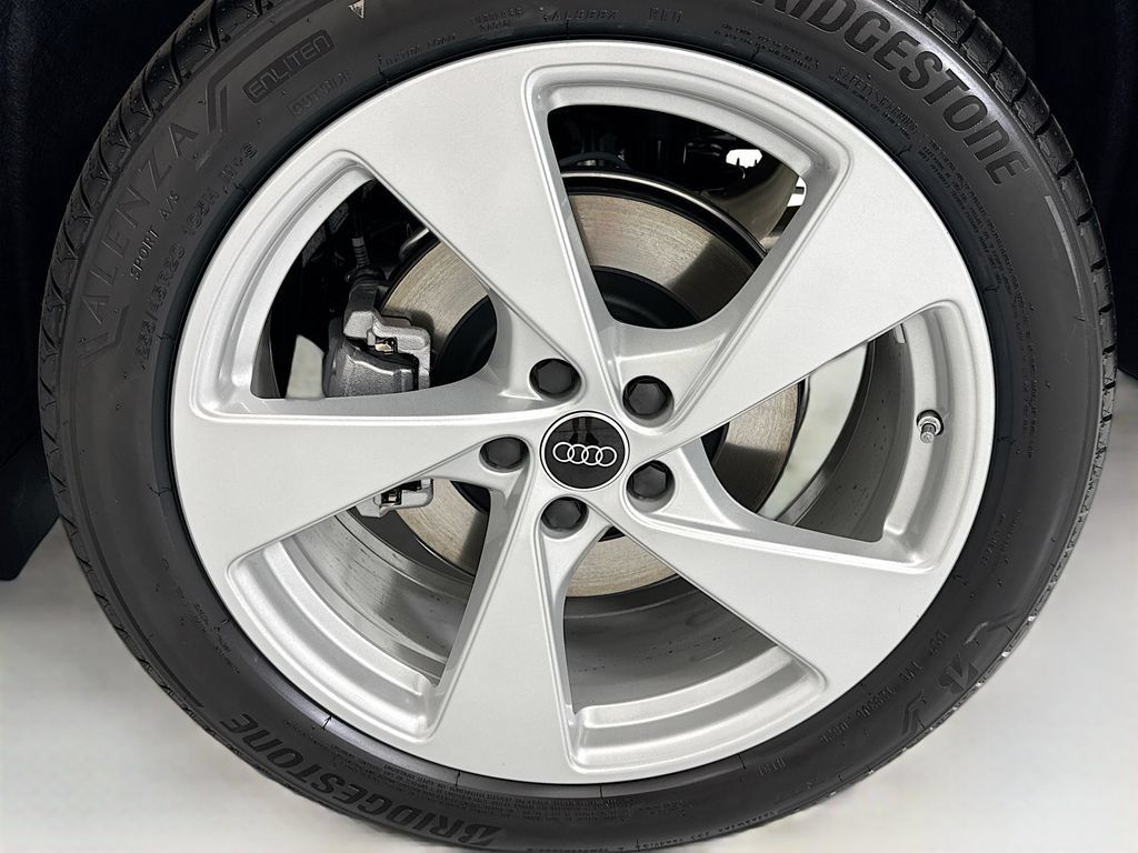 Used 2026 Audi Q5 Premium Plus AWD/4WD image 30