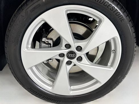 Used 2026 Audi Q5 Premium Plus AWD/4WD image 30