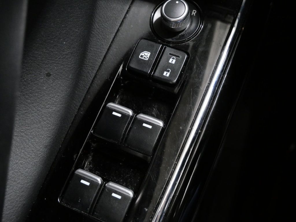 Used 2023 MAZDA CX-9 Touring AWD/4WD image 13