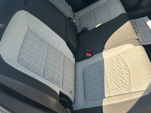 Certified 2022 Chevrolet Equinox LS w/ LS Convenience Package image 48