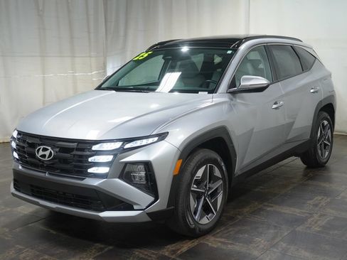 Used 2025 Hyundai Tucson SEL AWD/4WD image 2