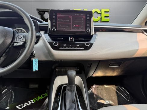 Used 2020 Toyota Corolla LE FWD image 34