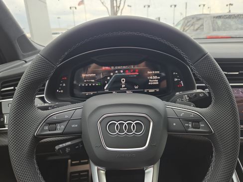 New 2026 Audi SQ7 Prestige image 9
