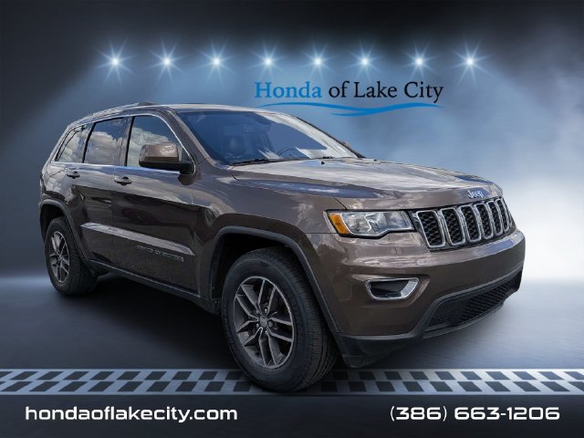 Used 2018 Jeep Grand Cherokee Laredo RWD image 1