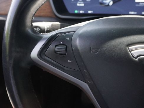 Used 2020 Tesla Model X Long Range AWD/4WD image 42
