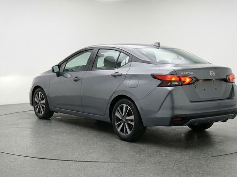 Used 2025 Nissan Versa SV FWD image 5