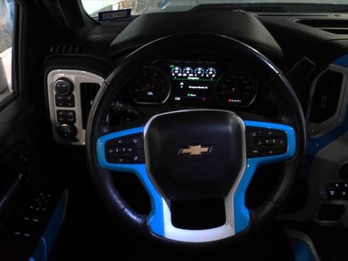 Used 2021 Chevrolet Silverado 2500 High Country image 24