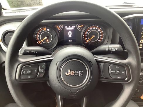 New 2026 Jeep Gladiator Sport image 11