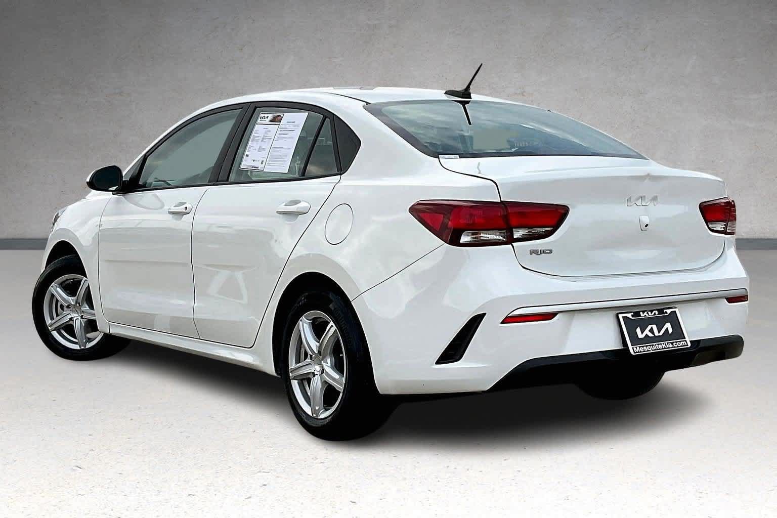 Certified 2022 Kia Rio S FWD image 4