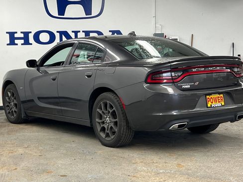 Used 2018 Dodge Charger GT image 5