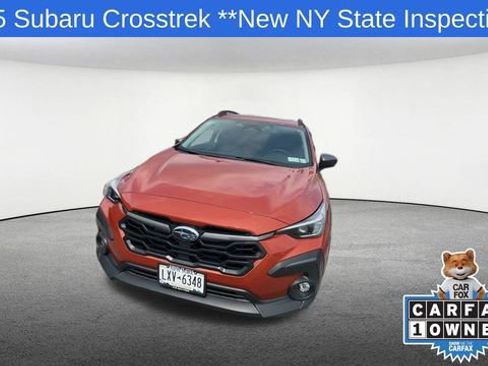 Used 2025 Subaru Crosstrek 2.5i Limited image 3