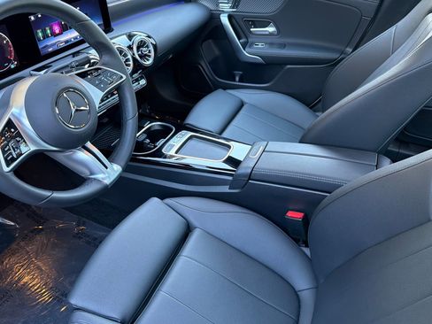 Certified 2025 Mercedes-Benz CLA 250 4MATIC image 10
