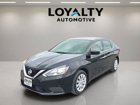 Used 2019 Nissan Sentra S image 1