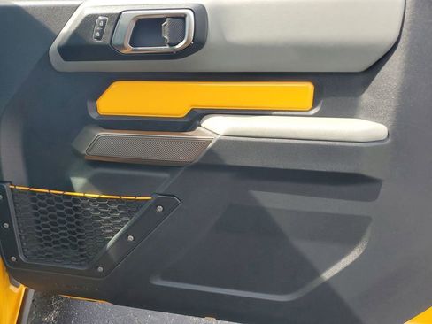 Used 2021 Ford Bronco Badlands image 44