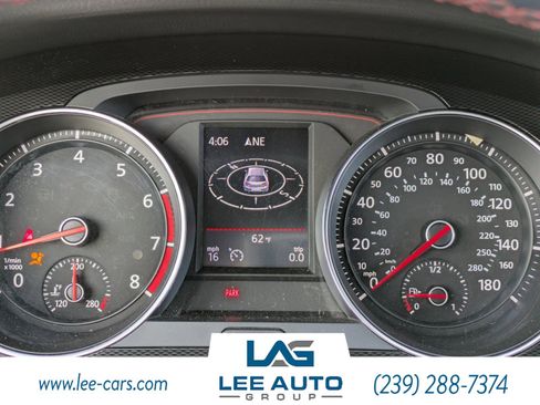 Used 2017 Volkswagen GTI Sport image 21