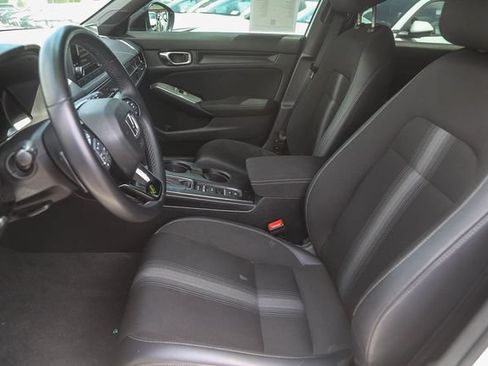 Used 2023 Honda Civic Sport image 18
